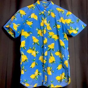 Bonobos Slim Fit Riviera Shirt Size Small in Periwinkle Blue with Lemon Print
